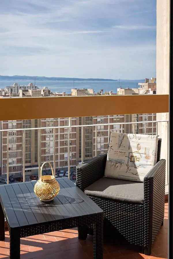 Tranquil Retreat W/ Balcony Sea View & Workspace Split Croatia