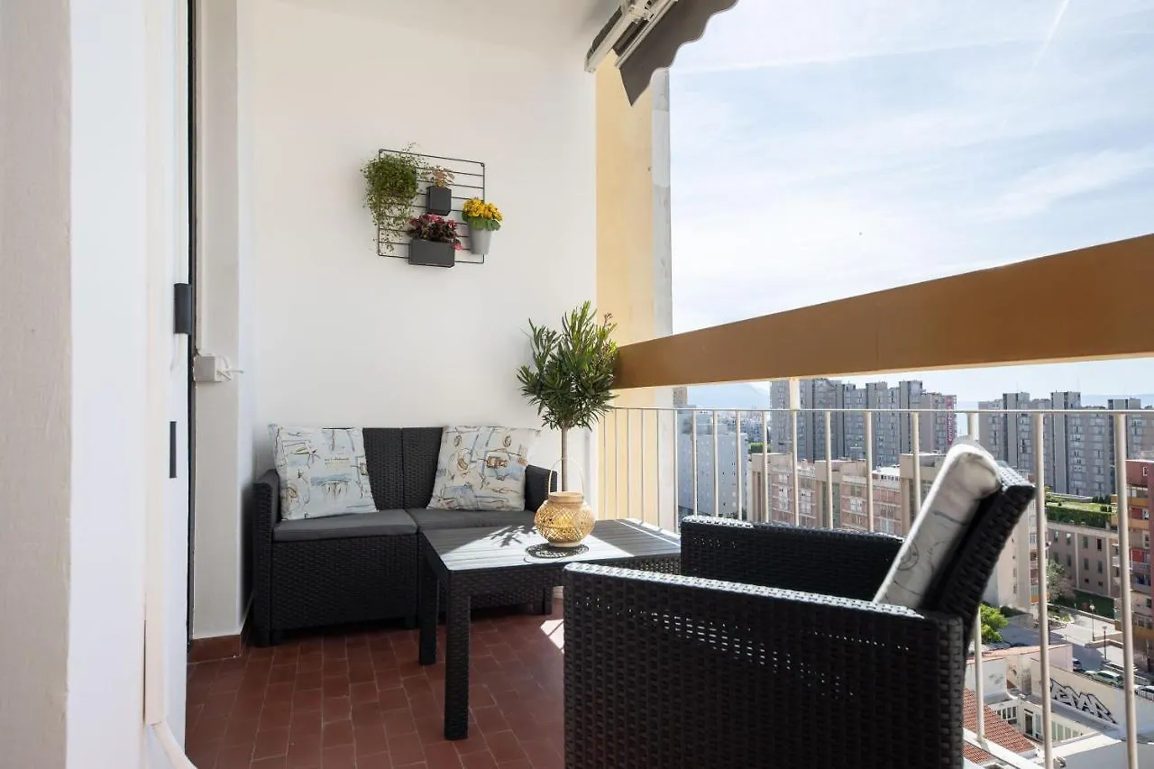 Tranquil Retreat W/ Balcony Sea View & Workspace Split Apartment